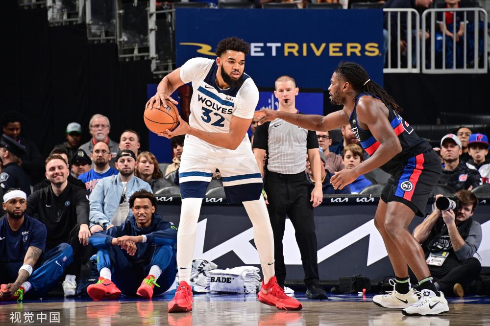 球中卫的定 球中卫的定